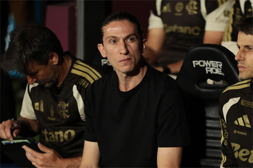 Felipe Luis in contention for Chelsea job following brutal Flamengo sack