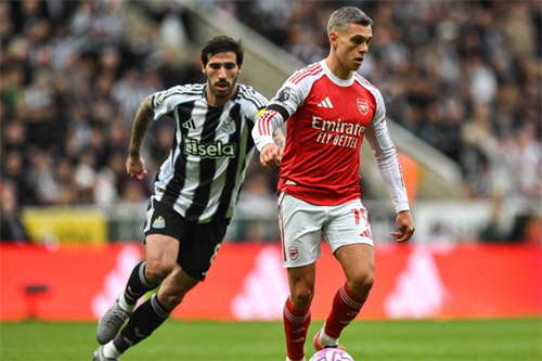 Key stats as Arsenal attempt to pull away from Man City with Newcastle win