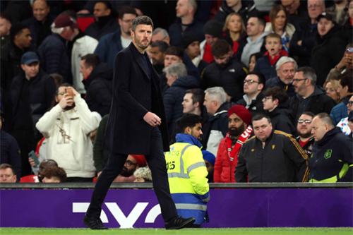 Carrick happy working with Man Utd captain Fernandes