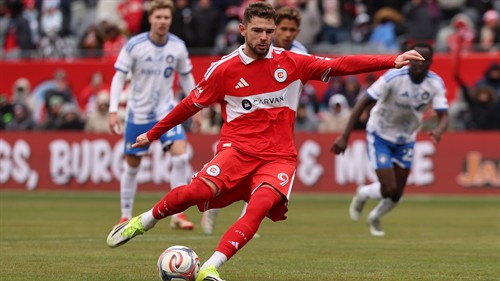 Fire reportedly cool interest in signing Barca's Lewandowski