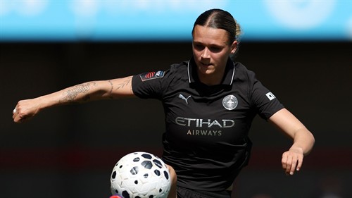 WSL title race twist?! Greenwood run ragged in City loss