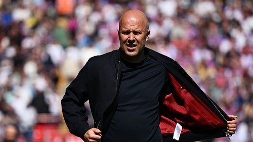 Woodman, Isak & Wirtz lift Liverpool to fourth on sad day for Salah