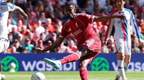 Woodman, Isak & Wirtz lift Liverpool to fourth on sad day for Salah