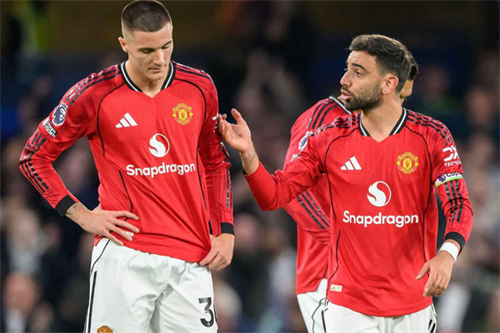 Sesko targets trophies at Man Utd after debut learning curve