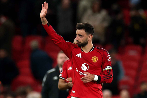 Fernandes tells Man Utd legend Rooney: I wished I'd been your teammate