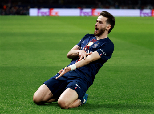 Kvaratskhelia aims to push PSG to back-to-back Champions League finals