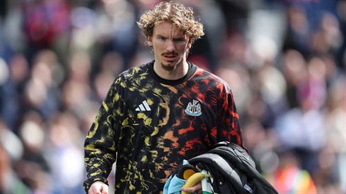 Howe tells Woltemade what he has to do to earn 'loads more minutes'
