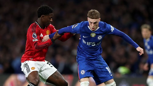 PL icon tells Palmer to leave 'toxic' Chelsea amid Man Utd links