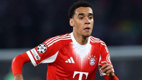 Electric Diaz keeps Bayern alive after nine-goal thriller