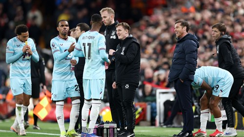 Premier League club announces departure of manager