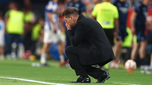 Simeone slammed for 'atrocious' touchline antics vs Arsenal