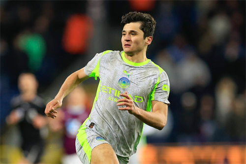 Chelsea 'make contact' with Man City defender Abdukodir Khusanov