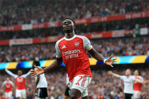 Arsenal 3-0 Fulham: Starboy Saka steals the show as Arsenal thrash Fulham to go six clear of City