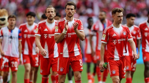Olise saves Bayern in six-goal thriller as Kane starts on bench