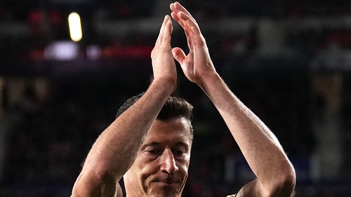 Lewy's successor: Could a spectacular Barcelona option replace Alvarez?
