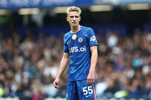 Chelsea issue update as Jesse Derry hospitalised after head injury