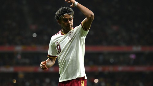 Yamal 'training three hours a day' to recover for World Cup, reveals Spain boss
