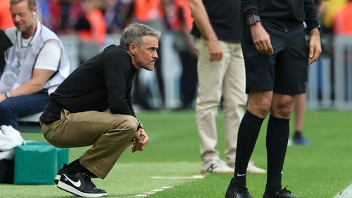 Enrique tells PSG stars to treat Bayern clash as 'Nadal vs Federer'