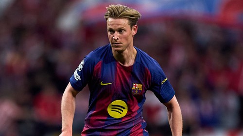 Ex-Man Utd star offers to get on his bike to bring 'ideal' Barca player