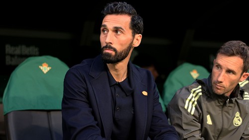 Ice age: Six Real Madrid players are reportedly no longer on speaking terms with Arbeloa