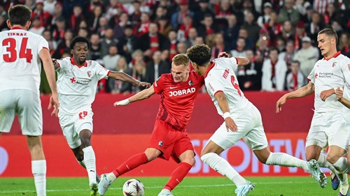 Kompany hails Freiburg after UEL achievement