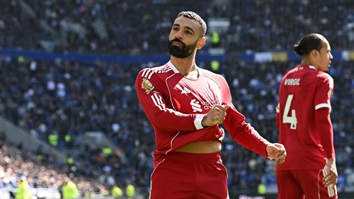 'You understand?' - Slot snaps back after Salah 'standards' claim