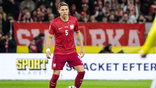Ex-Premier League star threatened at knifepoint in home invasion