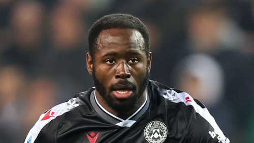 Davis accuses Dossena of 'cowardly' racial abuse
