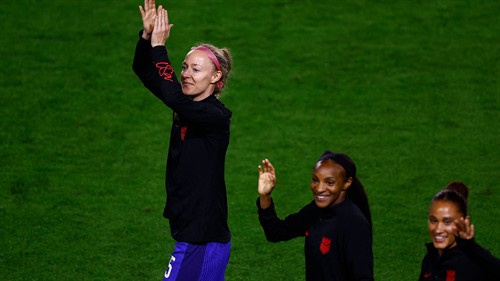 'Two things at once' - How Hayes, USWNT moms are changing the game