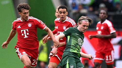 Kompany laughs off Bayern star's tactical criticism