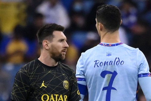 Messi backs Ronaldo's Portugal over Argentina for World Cup