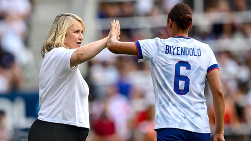 'Two things at once' - How Hayes, USWNT moms are changing the game