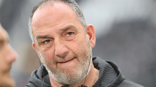 A sensation after 20 years? Club legend Schmidt hints at a surprise