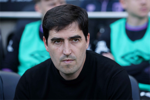 Chelsea start contact with new manager prospects