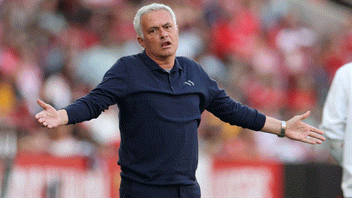 Real Madrid are weighing up a former Bundesliga coach as a potential alternative to Mourinho