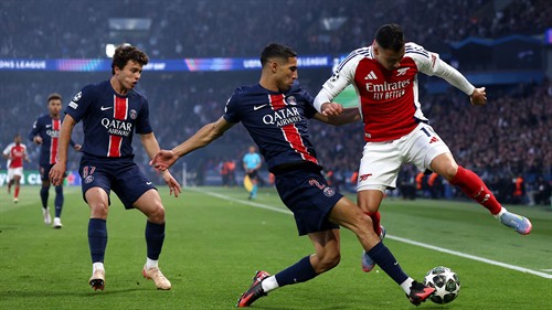 ??| Arsenal barrage? PSG keepers train with rugby shields
