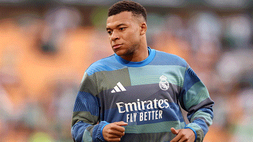 How Mbappe handles being an ‘international celebrity’