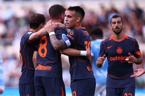Lazio 0-2 Inter Milan: Serie A champions Inter Milan hit 10-man Lazio for three