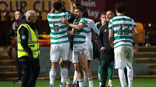 Celtic keep title race alive in late drama
