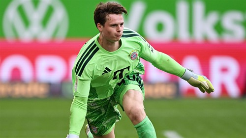 FC Bayern: Could Urbig be owed millions in back pay?