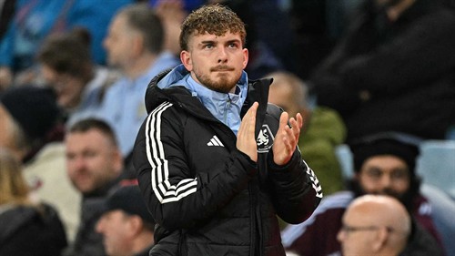 Slot reveals Harvey Elliott plan after disastrous Villa loan