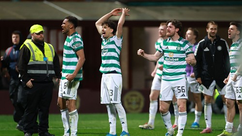 Celtic keep title race alive in late drama
