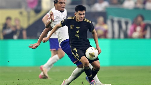 Predicting Mexico's WC roster: Ochoa in, will Vargas make the cut?