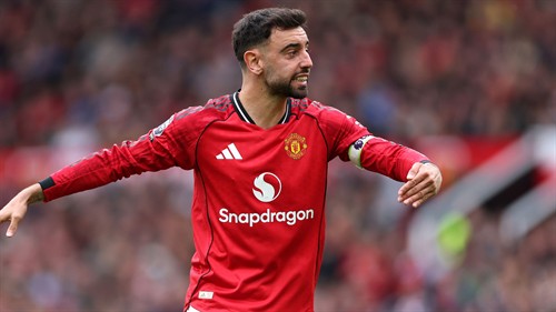 Move over Ronaldo! Fernandes makes Utd history with POTY win