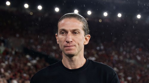Ex-Chelsea star in race to replace Hjulmand at Bayer Leverkusen