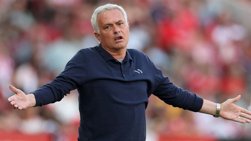 Mourinho 'didn't look' at Benfica offer amid Real rumours