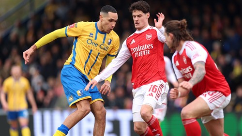 Arsenal and PSG eye West Ham star 