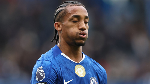 ￡100m poker game! Bar?a are reportedly chasing an alternative to Alvarez. 