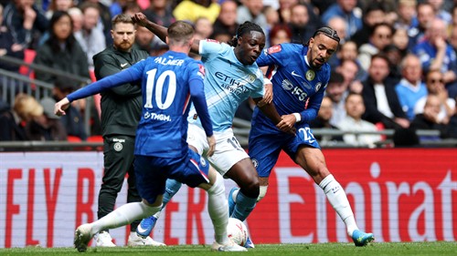 Fernandez fails to show as dogged Chelsea come up short