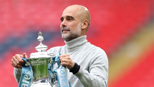 Guardiola 'changed how I see football', says Silva